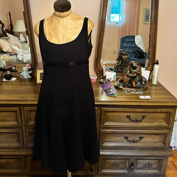 Lauren Ralph Lauren Black Dress - Picture 5 of 5